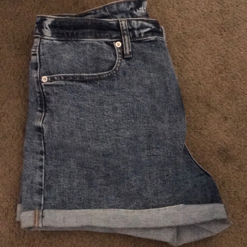 Wild Fable High Rise Shorts - Picture 5 of 5
